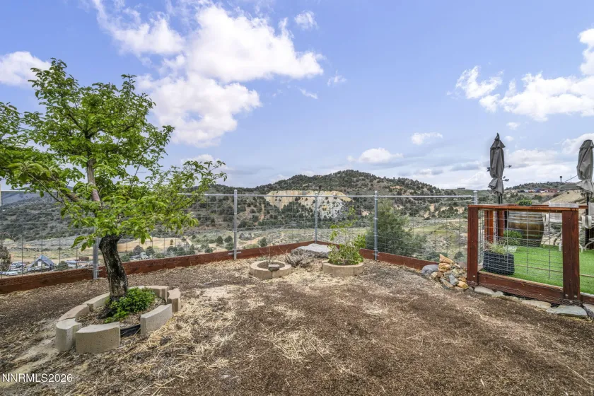 274 L, Virginia City, Nevada 89440, 2 Bedrooms Bedrooms, ,2 BathroomsBathrooms,Residential,Residential,L,260005616