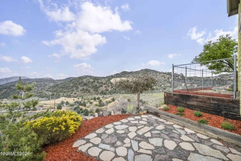 274 L, Virginia City, Nevada 89440, 2 Bedrooms Bedrooms, ,2 BathroomsBathrooms,Residential,Residential,L,260005616
