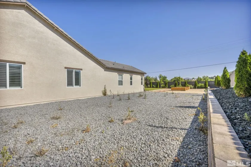 1237 Crawford Crk, Reno, Nevada 89521, 4 Bedrooms Bedrooms, ,3 BathroomsBathrooms,Residential Lease,Manufactured,Crawford Crk,260005619