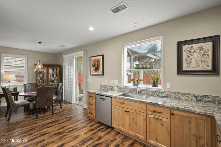 325 Manciano, Reno, Nevada 89521, 3 Bedrooms Bedrooms, ,2 BathroomsBathrooms,Residential,Residential,Manciano,260005621