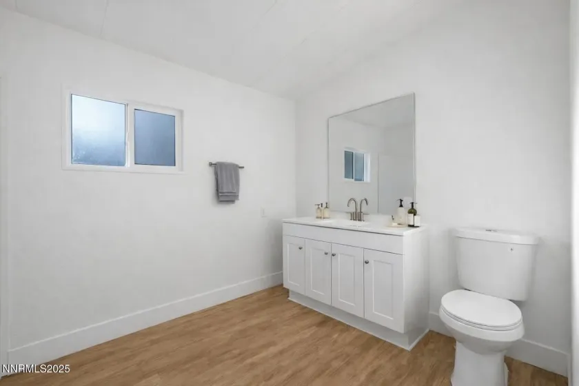 230 Medgar, Reno, Nevada 89506, 4 Bedrooms Bedrooms, ,2 BathroomsBathrooms,Residential,Residential,Medgar,250057170