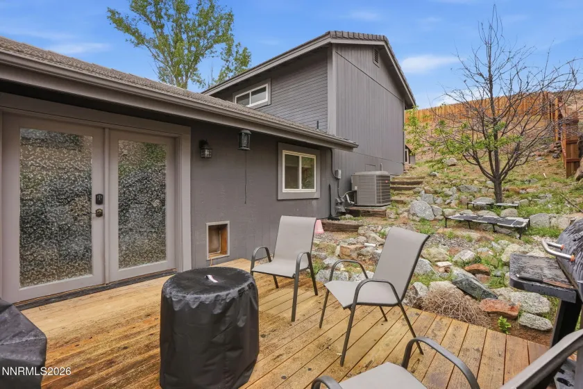 1714 Golddust, Sparks, Nevada 89436, 4 Bedrooms Bedrooms, ,3 BathroomsBathrooms,Residential,Residential,Golddust,260005623