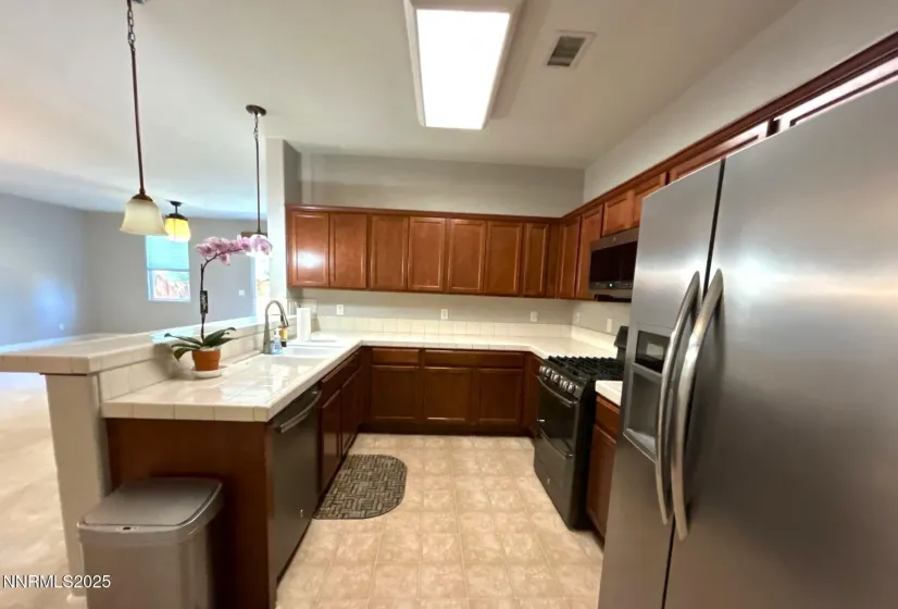 11715 Cervino, Reno, Nevada 89521, 4 Bedrooms Bedrooms, ,2 BathroomsBathrooms,Residential Lease,Manufactured,Cervino,260005625