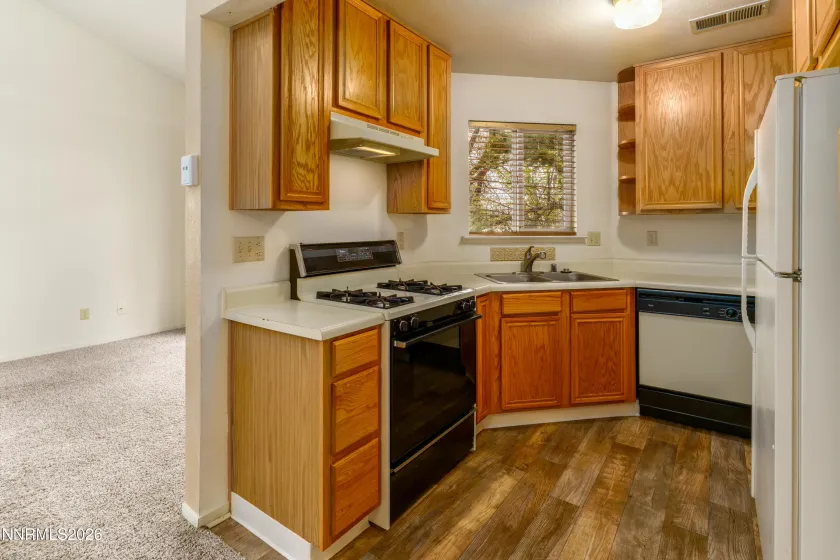 2675 Sycamore Glen, Sparks, Nevada 89434, 2 Bedrooms Bedrooms, ,2 BathroomsBathrooms,Residential,Residential,Sycamore Glen,260005627