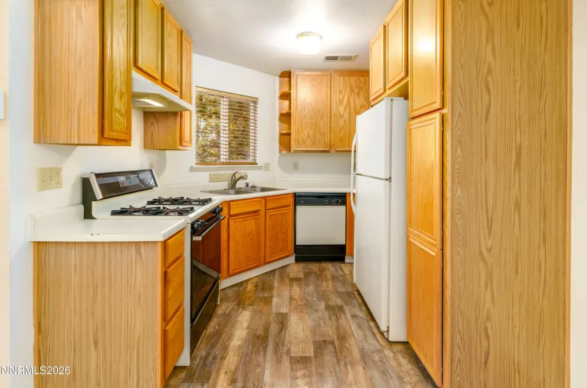 2675 Sycamore Glen, Sparks, Nevada 89434, 2 Bedrooms Bedrooms, ,2 BathroomsBathrooms,Residential,Residential,Sycamore Glen,260005627