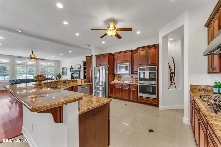 12045 Anthem, Sparks, Nevada 89441, 5 Bedrooms Bedrooms, ,4 BathroomsBathrooms,Residential,Residential,Anthem,260005628