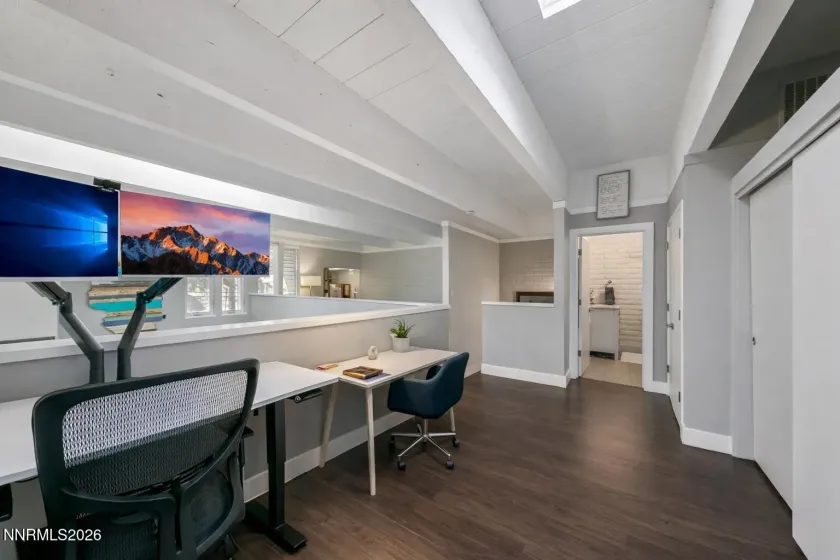 120 Country Club, Incline Village, Nevada 89451, 2 Bedrooms Bedrooms, ,2 BathroomsBathrooms,Residential,Residential,Country Club,260005631