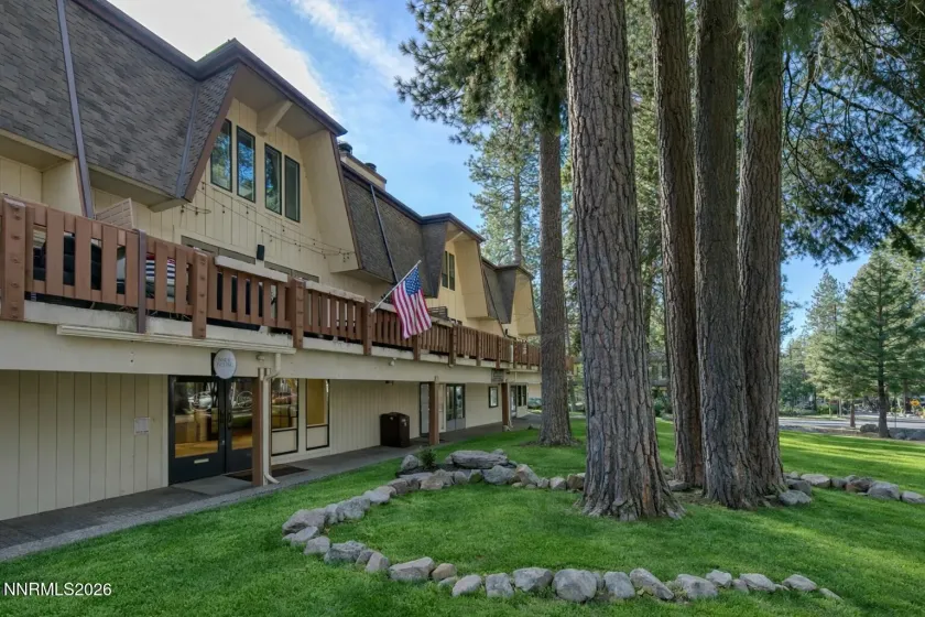 120 Country Club, Incline Village, Nevada 89451, 2 Bedrooms Bedrooms, ,2 BathroomsBathrooms,Residential,Residential,Country Club,260005631