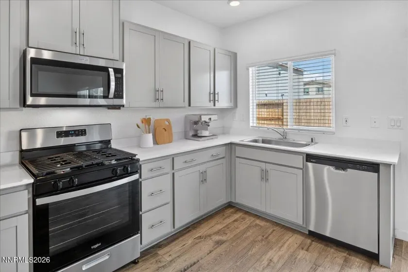 500 Winter Sky, Reno, Nevada 89506, 4 Bedrooms Bedrooms, ,3 BathroomsBathrooms,Residential,Residential,Winter Sky,260005636