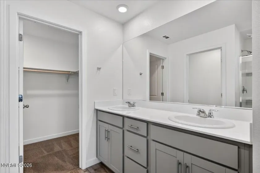 500 Winter Sky, Reno, Nevada 89506, 4 Bedrooms Bedrooms, ,3 BathroomsBathrooms,Residential,Residential,Winter Sky,260005636