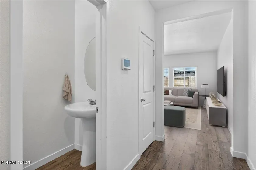 500 Winter Sky, Reno, Nevada 89506, 4 Bedrooms Bedrooms, ,3 BathroomsBathrooms,Residential,Residential,Winter Sky,260005636