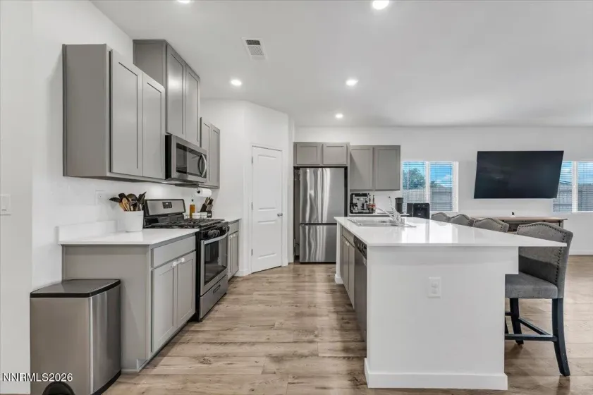 973 Kathryn, Fernley, Nevada 89408, 3 Bedrooms Bedrooms, ,2 BathroomsBathrooms,Residential,Residential,Kathryn,260005638