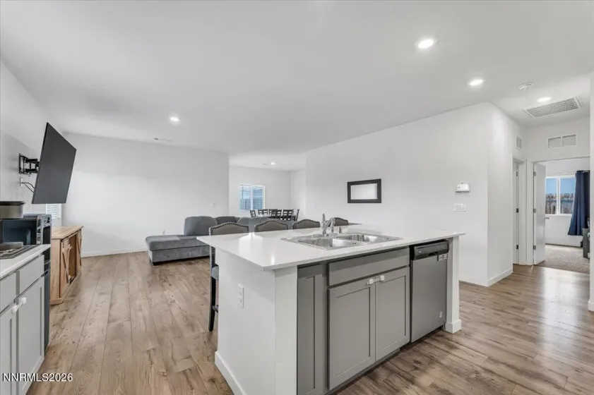 973 Kathryn, Fernley, Nevada 89408, 3 Bedrooms Bedrooms, ,2 BathroomsBathrooms,Residential,Residential,Kathryn,260005638