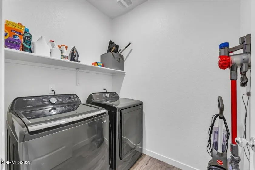 973 Kathryn, Fernley, Nevada 89408, 3 Bedrooms Bedrooms, ,2 BathroomsBathrooms,Residential,Residential,Kathryn,260005638