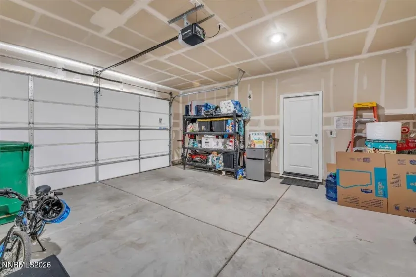 973 Kathryn, Fernley, Nevada 89408, 3 Bedrooms Bedrooms, ,2 BathroomsBathrooms,Residential,Residential,Kathryn,260005638