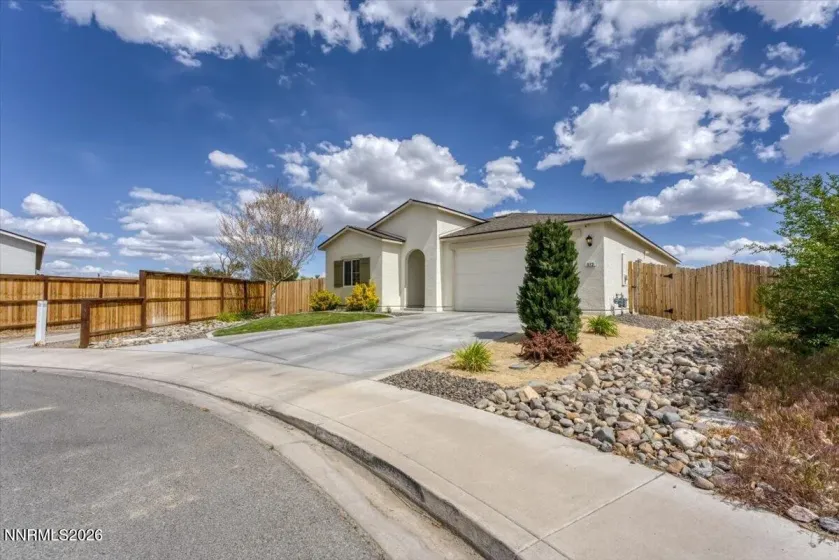 973 Kathryn, Fernley, Nevada 89408, 3 Bedrooms Bedrooms, ,2 BathroomsBathrooms,Residential,Residential,Kathryn,260005638