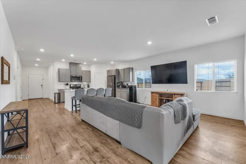 973 Kathryn, Fernley, Nevada 89408, 3 Bedrooms Bedrooms, ,2 BathroomsBathrooms,Residential,Residential,Kathryn,260005638