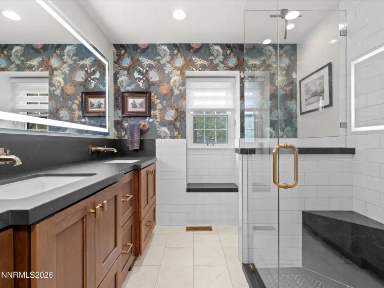 2570 Sharon, Reno, Nevada 89509, 4 Bedrooms Bedrooms, ,5 BathroomsBathrooms,Residential,Residential,Sharon,260005639