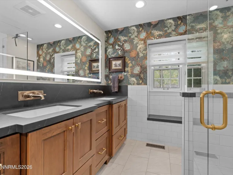 2570 Sharon, Reno, Nevada 89509, 4 Bedrooms Bedrooms, ,5 BathroomsBathrooms,Residential,Residential,Sharon,260005639