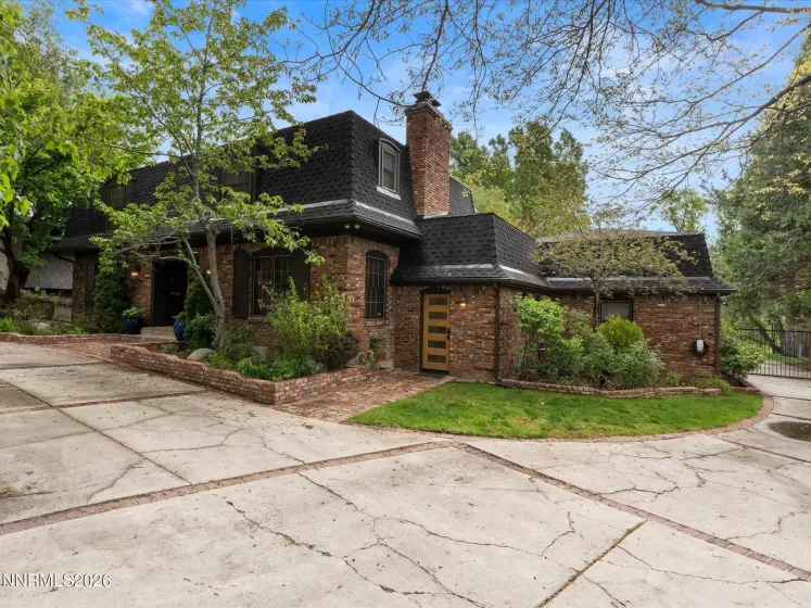 2570 Sharon, Reno, Nevada 89509, 4 Bedrooms Bedrooms, ,5 BathroomsBathrooms,Residential,Residential,Sharon,260005639