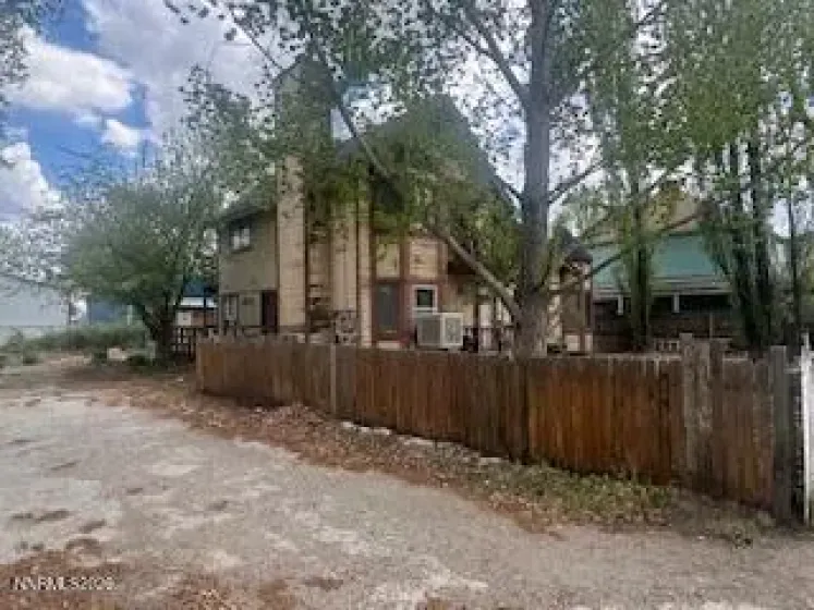 75 Main, Paradise Valley, Nevada 89426, 3 Bedrooms Bedrooms, ,4 BathroomsBathrooms,Residential,Residential,Main,260005640