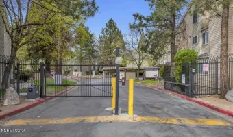 2125 Roundhouse, Sparks, Nevada 89431, 2 Bedrooms Bedrooms, ,1 BathroomBathrooms,Residential,Residential,Roundhouse,260005642