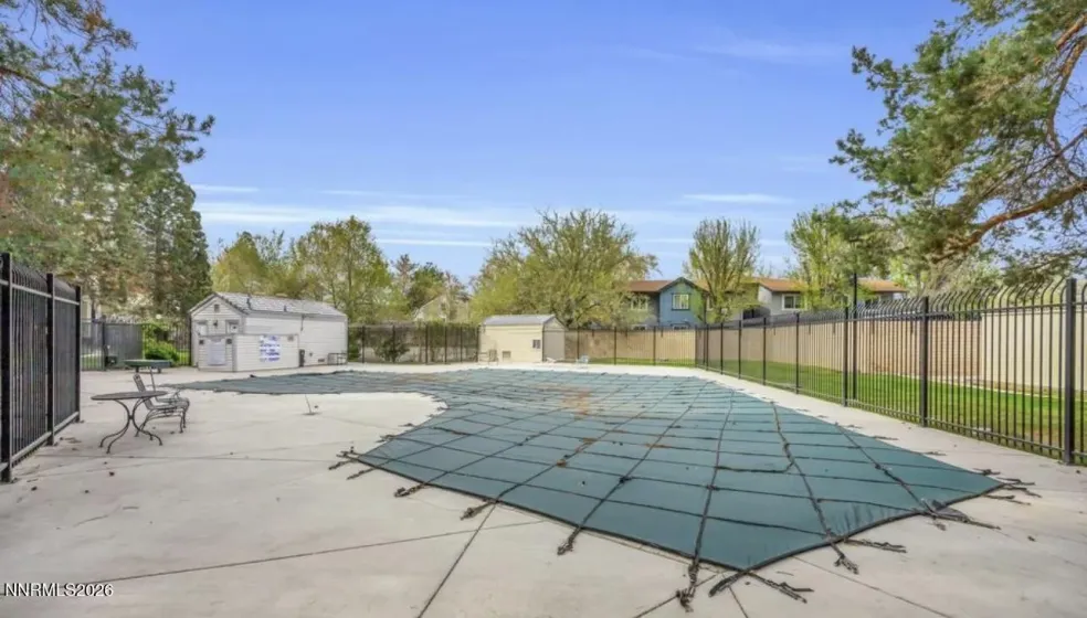 2125 Roundhouse, Sparks, Nevada 89431, 2 Bedrooms Bedrooms, ,1 BathroomBathrooms,Residential,Residential,Roundhouse,260005642