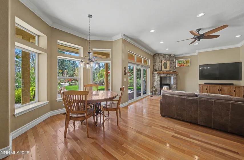 Breakfast Nook