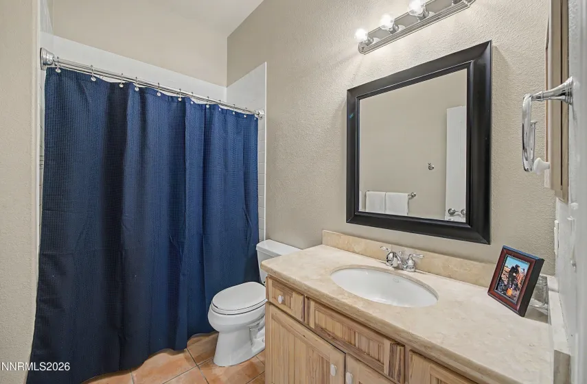 Bedroom 2 Bathroom