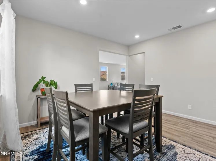 14114 Glowing Amber, Reno, Nevada 89511, 4 Bedrooms Bedrooms, ,3 BathroomsBathrooms,Residential,Residential,Glowing Amber,260005646