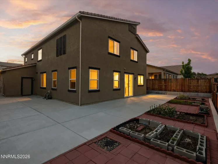 14114 Glowing Amber, Reno, Nevada 89511, 4 Bedrooms Bedrooms, ,3 BathroomsBathrooms,Residential,Residential,Glowing Amber,260005646