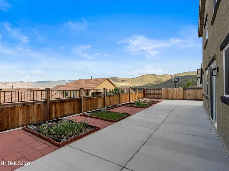 14114 Glowing Amber, Reno, Nevada 89511, 4 Bedrooms Bedrooms, ,3 BathroomsBathrooms,Residential,Residential,Glowing Amber,260005646