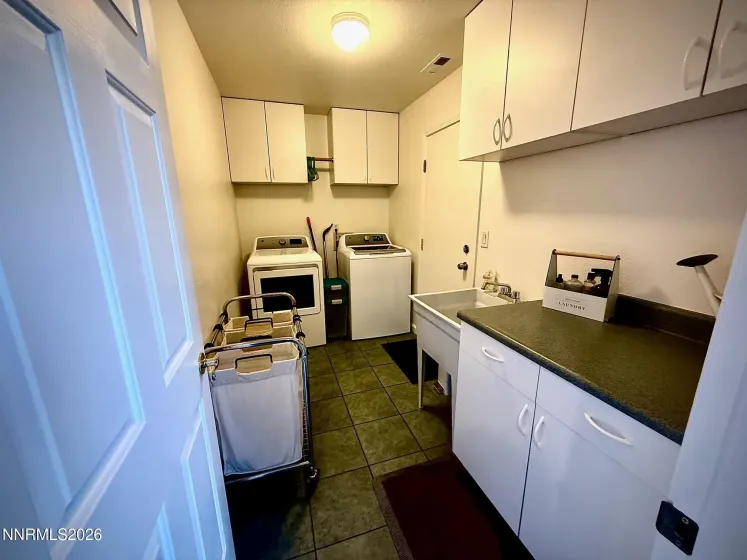 1771 Emerald Bay, Reno, Nevada 89521, 4 Bedrooms Bedrooms, ,3 BathroomsBathrooms,Residential,Residential,Emerald Bay,0,260005647