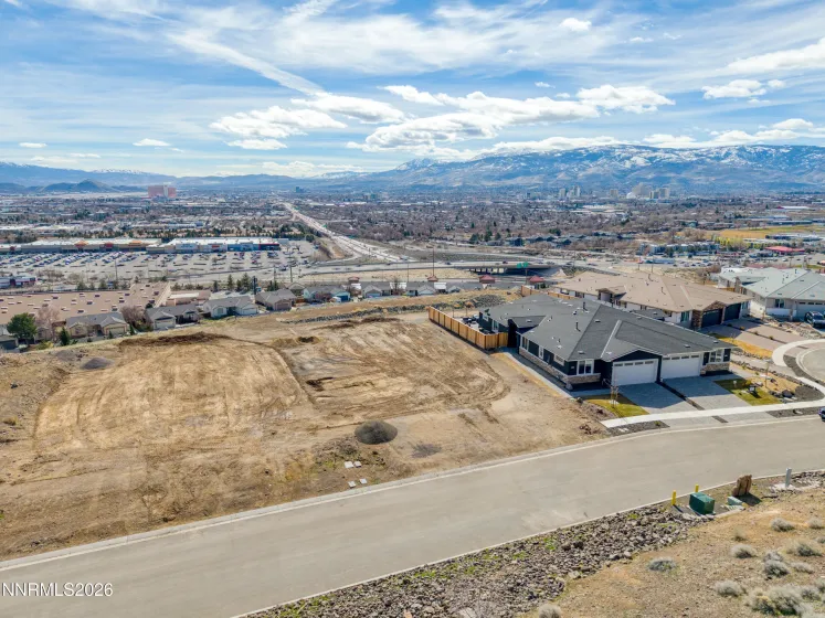 3132 Orrizonte, Reno, Nevada 89512, 3 Bedrooms Bedrooms, ,3 BathroomsBathrooms,Residential,Residential,Orrizonte,0,260005697