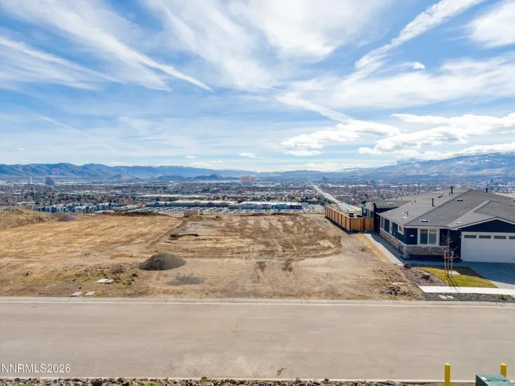 3132 Orrizonte, Reno, Nevada 89512, 3 Bedrooms Bedrooms, ,3 BathroomsBathrooms,Residential,Residential,Orrizonte,0,260005697