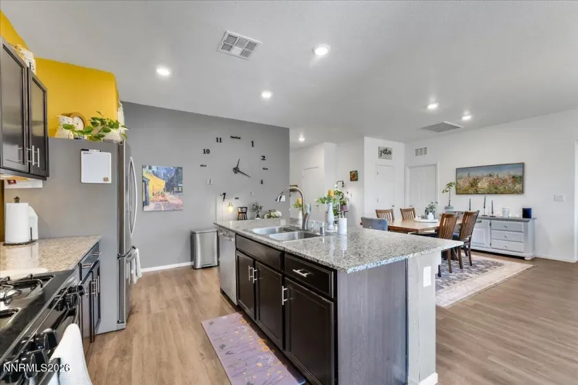 6738 Coyote Call, Sparks, Nevada 89436, 3 Bedrooms Bedrooms, ,2 BathroomsBathrooms,Residential,Residential,Coyote Call,0,260005698