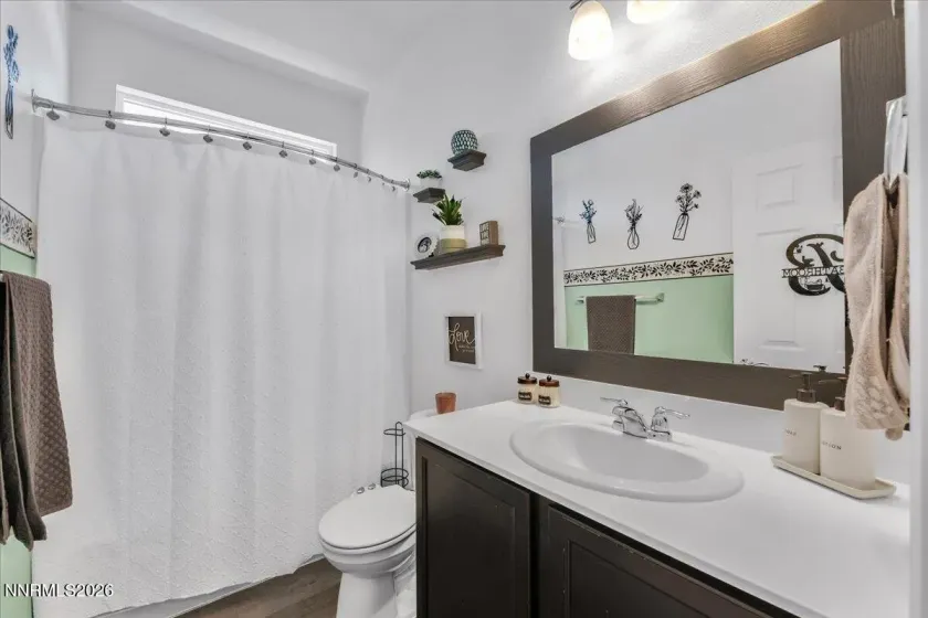 6738 Coyote Call, Sparks, Nevada 89436, 3 Bedrooms Bedrooms, ,2 BathroomsBathrooms,Residential,Residential,Coyote Call,0,260005698