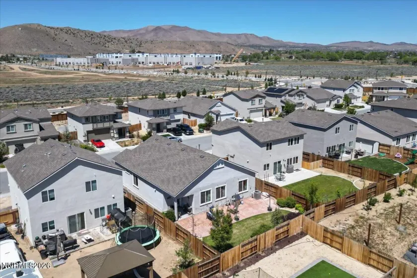 6738 Coyote Call, Sparks, Nevada 89436, 3 Bedrooms Bedrooms, ,2 BathroomsBathrooms,Residential,Residential,Coyote Call,0,260005698