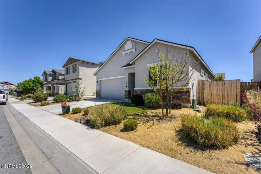6738 Coyote Call, Sparks, Nevada 89436, 3 Bedrooms Bedrooms, ,2 BathroomsBathrooms,Residential,Residential,Coyote Call,0,260005698