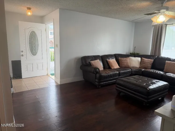 4405 Mesa Grande, Reno, Nevada 89502, 3 Bedrooms Bedrooms, ,2 BathroomsBathrooms,Residential,Residential,Mesa Grande,0,260005707