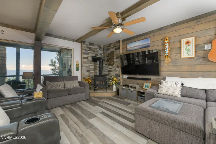 250 Orion, Stateline, Nevada 89449, 4 Bedrooms Bedrooms, ,3 BathroomsBathrooms,Residential,Residential,Orion,0,260005708
