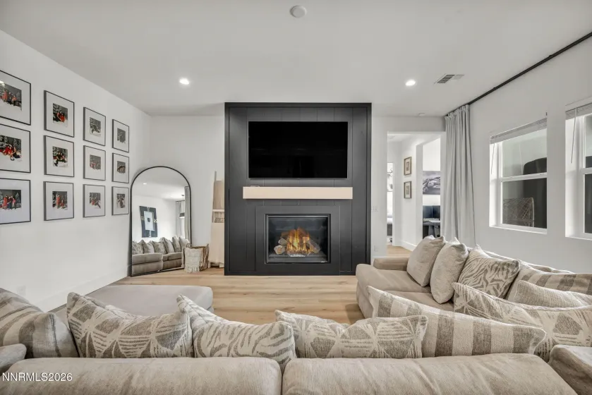 7617 Calypso, Sparks, Nevada 89436, 3 Bedrooms Bedrooms, ,3 BathroomsBathrooms,Residential,Residential,Calypso,0,260005713