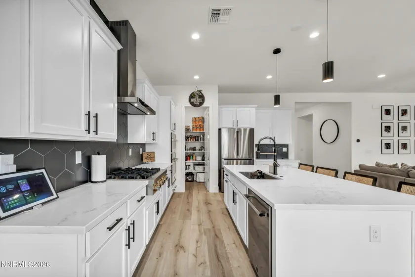 7617 Calypso, Sparks, Nevada 89436, 3 Bedrooms Bedrooms, ,3 BathroomsBathrooms,Residential,Residential,Calypso,0,260005713