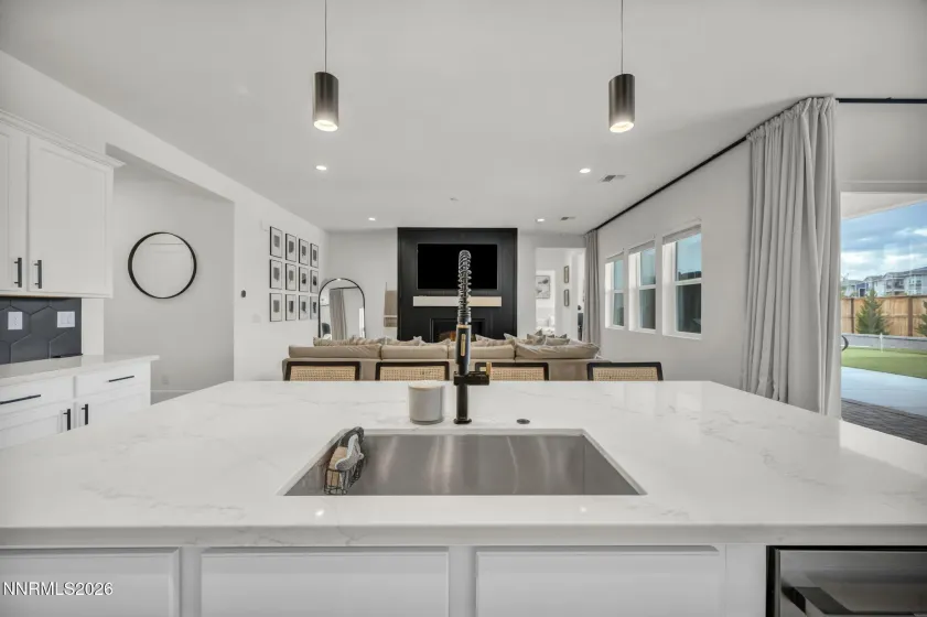 7617 Calypso, Sparks, Nevada 89436, 3 Bedrooms Bedrooms, ,3 BathroomsBathrooms,Residential,Residential,Calypso,0,260005713