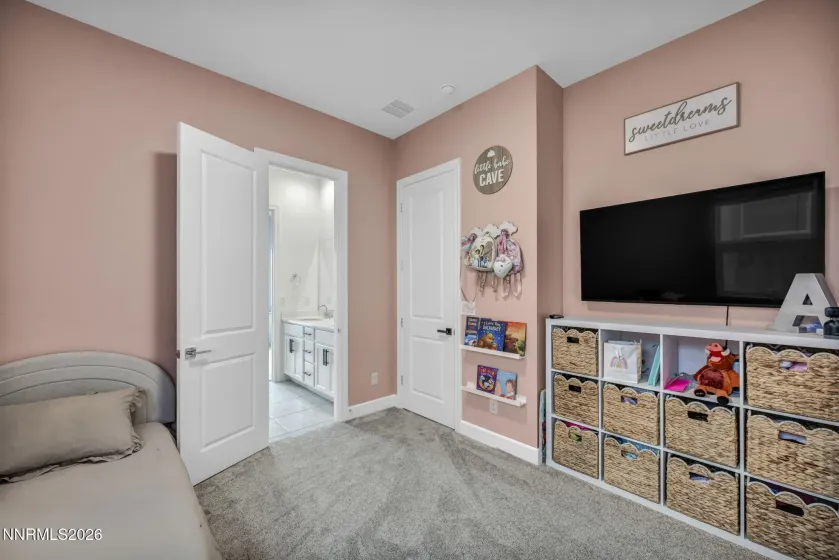 7617 Calypso, Sparks, Nevada 89436, 3 Bedrooms Bedrooms, ,3 BathroomsBathrooms,Residential,Residential,Calypso,0,260005713
