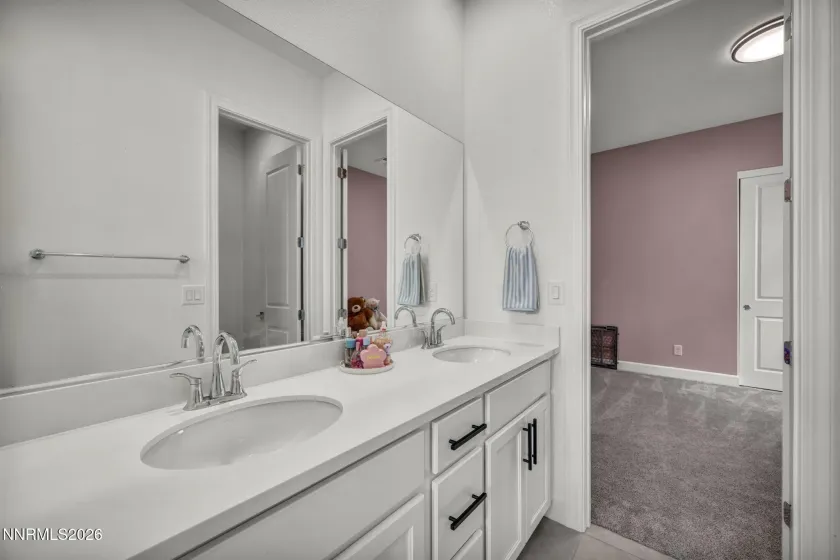 7617 Calypso, Sparks, Nevada 89436, 3 Bedrooms Bedrooms, ,3 BathroomsBathrooms,Residential,Residential,Calypso,0,260005713