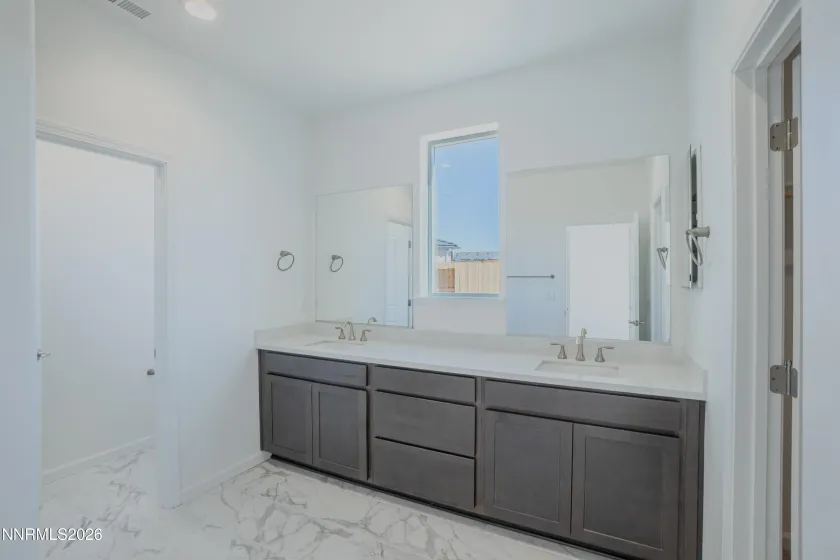 467 Rambling Ridge, Reno, Nevada 89506, 4 Bedrooms Bedrooms, ,3 BathroomsBathrooms,Residential,Residential,Rambling Ridge,0,260005721