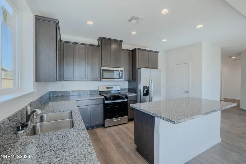 467 Rambling Ridge, Reno, Nevada 89506, 4 Bedrooms Bedrooms, ,3 BathroomsBathrooms,Residential,Residential,Rambling Ridge,0,260005721