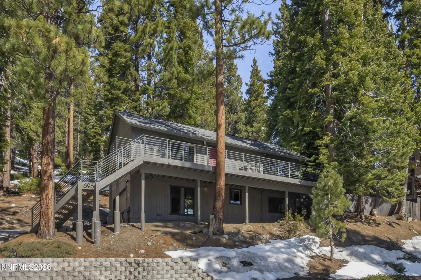 696 Bidwell, Incline Village, Nevada 89451, 4 Bedrooms Bedrooms, ,3 BathroomsBathrooms,Residential,Residential,Bidwell,0,260002815