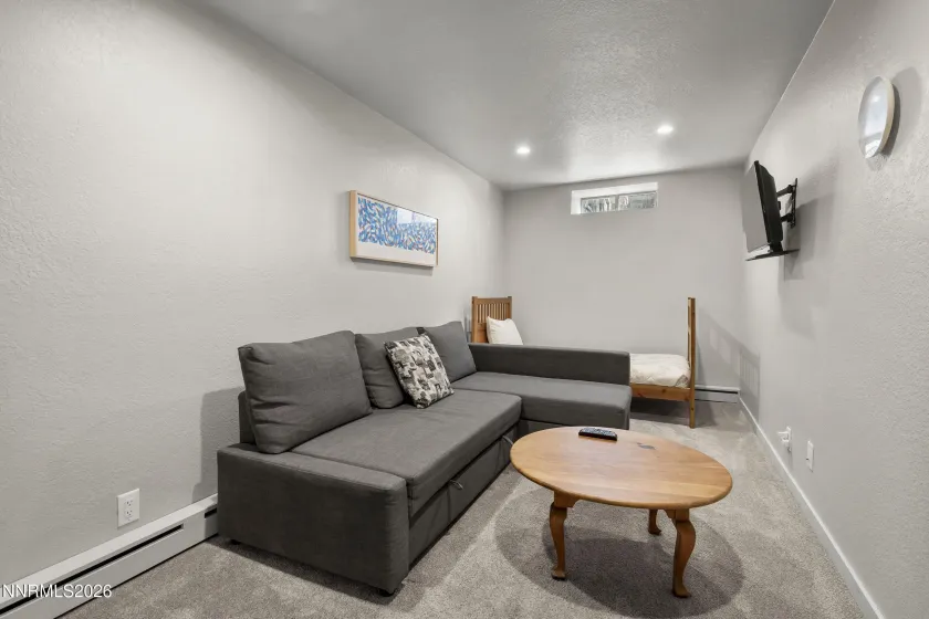 696 Bidwell, Incline Village, Nevada 89451, 4 Bedrooms Bedrooms, ,3 BathroomsBathrooms,Residential,Residential,Bidwell,0,260002815